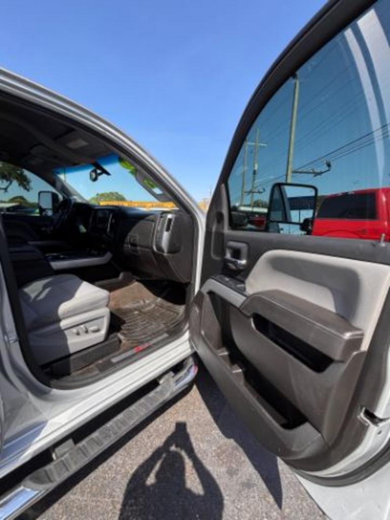 2018 Chevrolet Silverado 2500HD LT photo