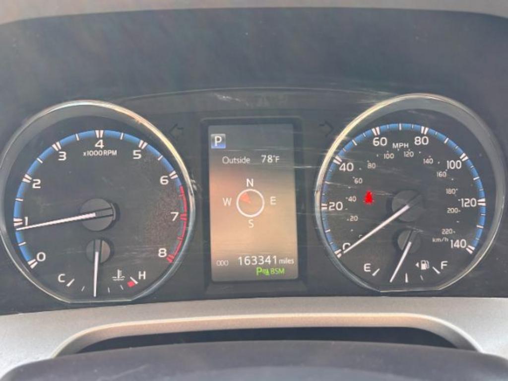 2017 Toyota RAV4 Limited photo