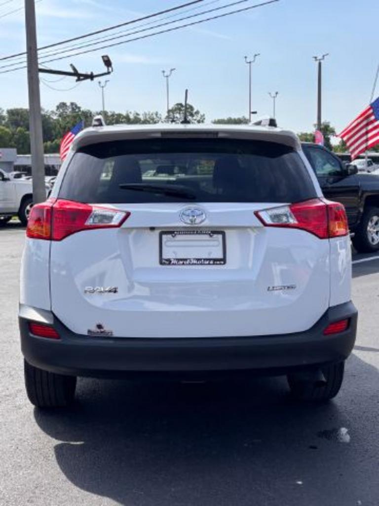 2015 Toyota RAV4 Limited photo