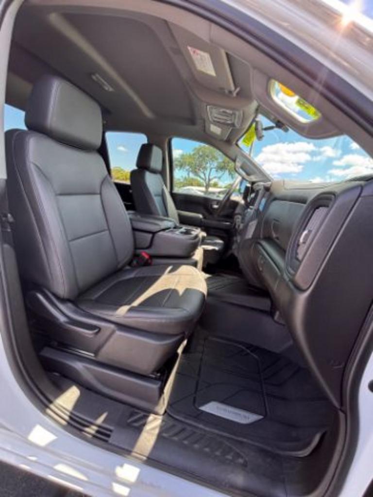 2021 Chevrolet Silverado 2500HD 2WD Double Cab Long Bed WT photo