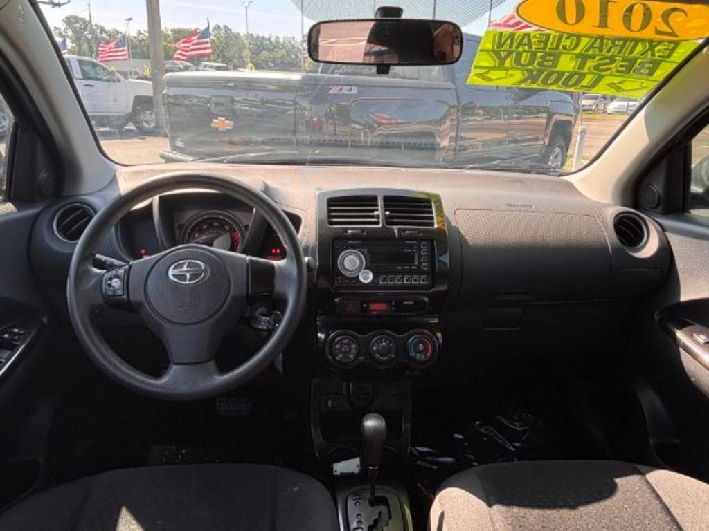 2010 Scion xD photo