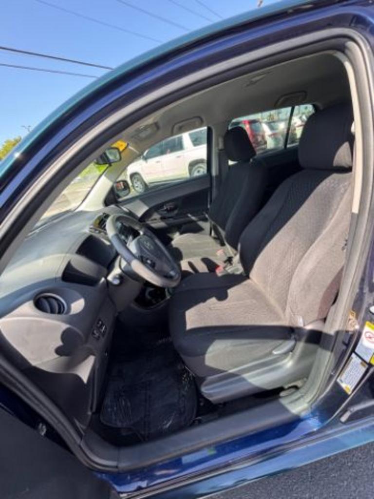 2010 Scion xD photo