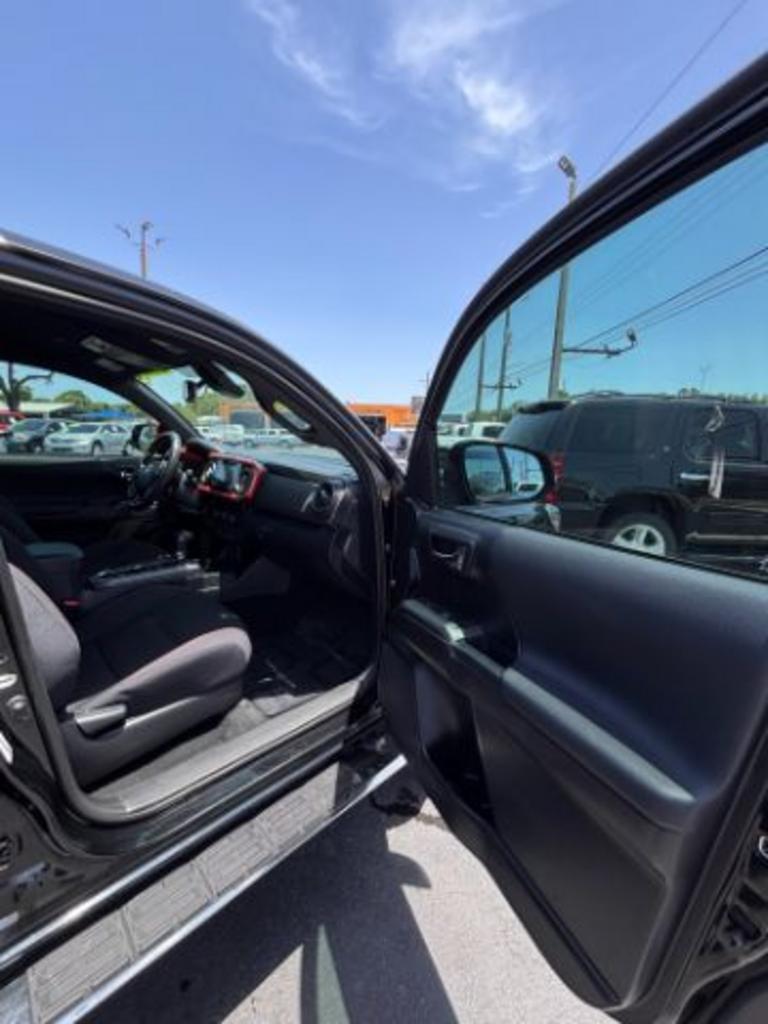 2019 Toyota Tacoma TRD Off Road photo