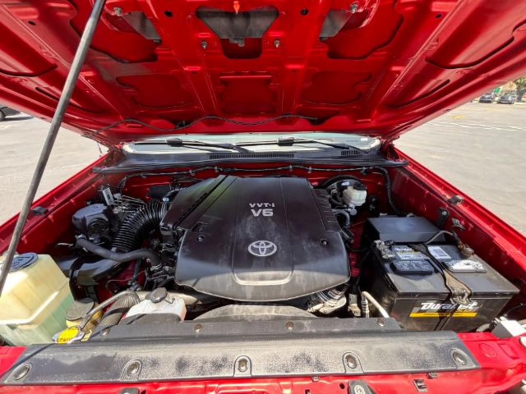 2013 Toyota Tacoma V6 photo