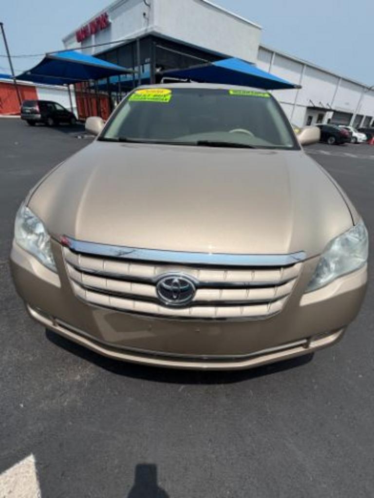 2006 Toyota Avalon XL photo