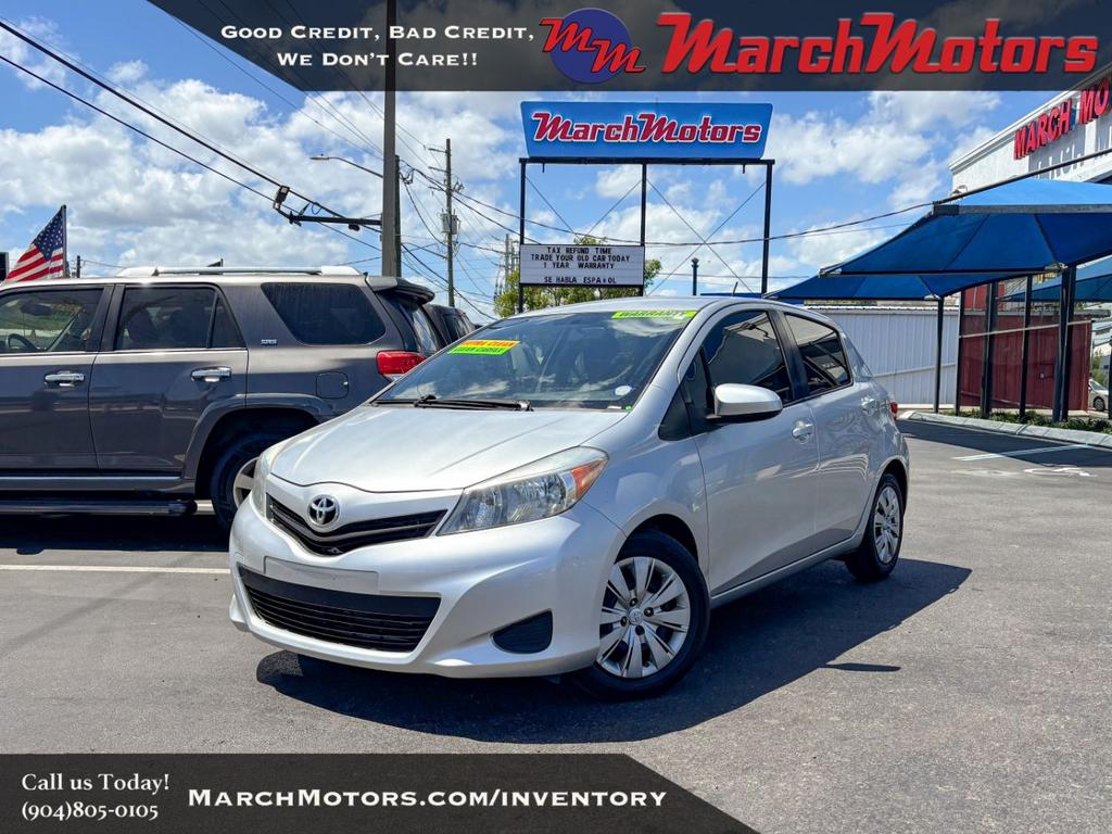 2013 Toyota Yaris - $13,999