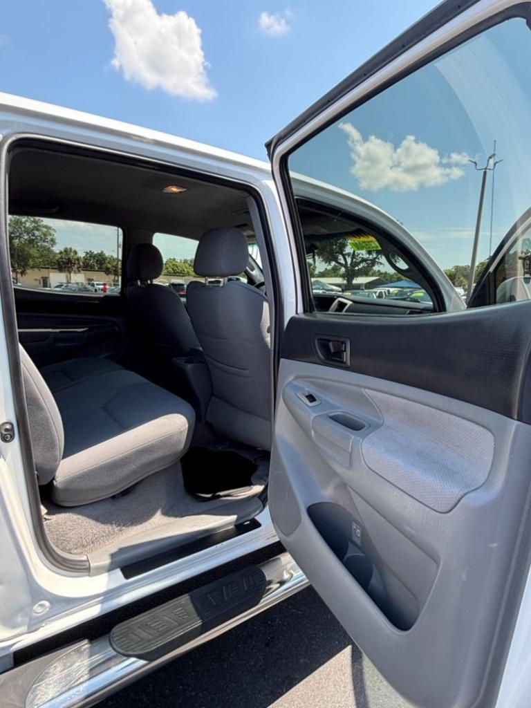 2006 Toyota Tacoma - $16,999
