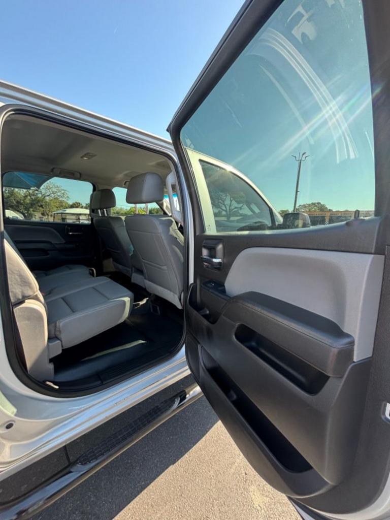2017 Chevrolet Silverado - $28,999