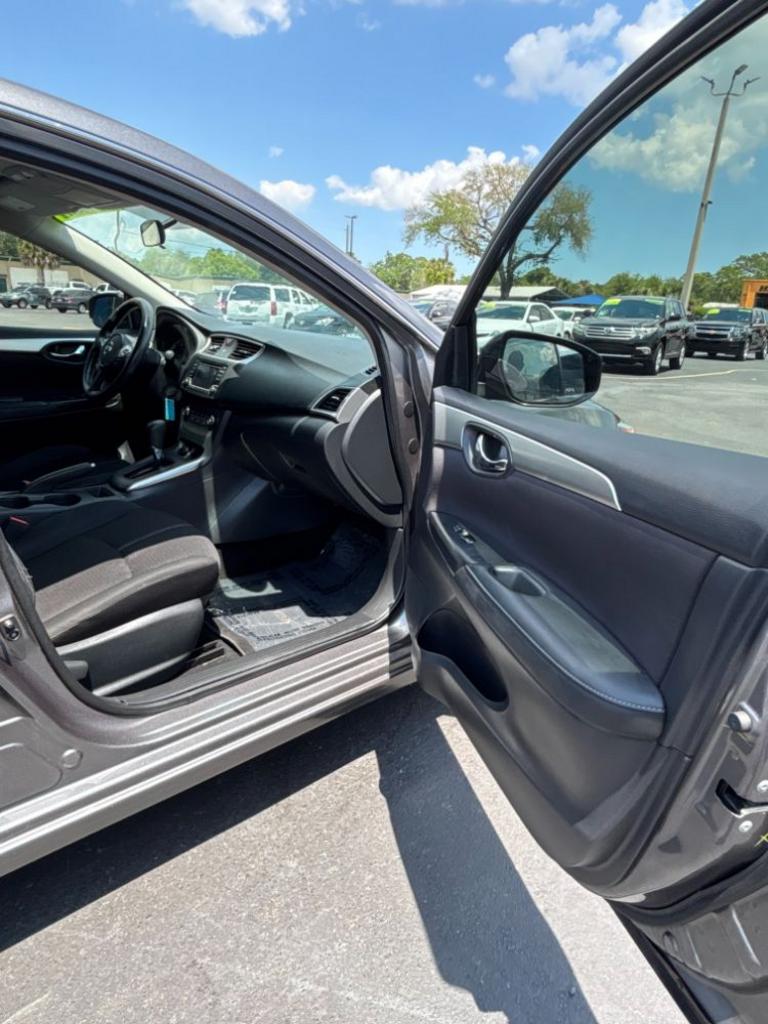 2018 Nissan Sentra - $15,999