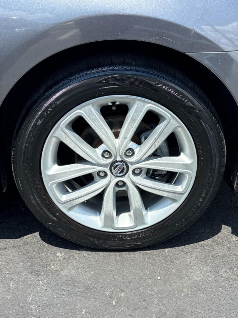 2018 Nissan Sentra - $15,999