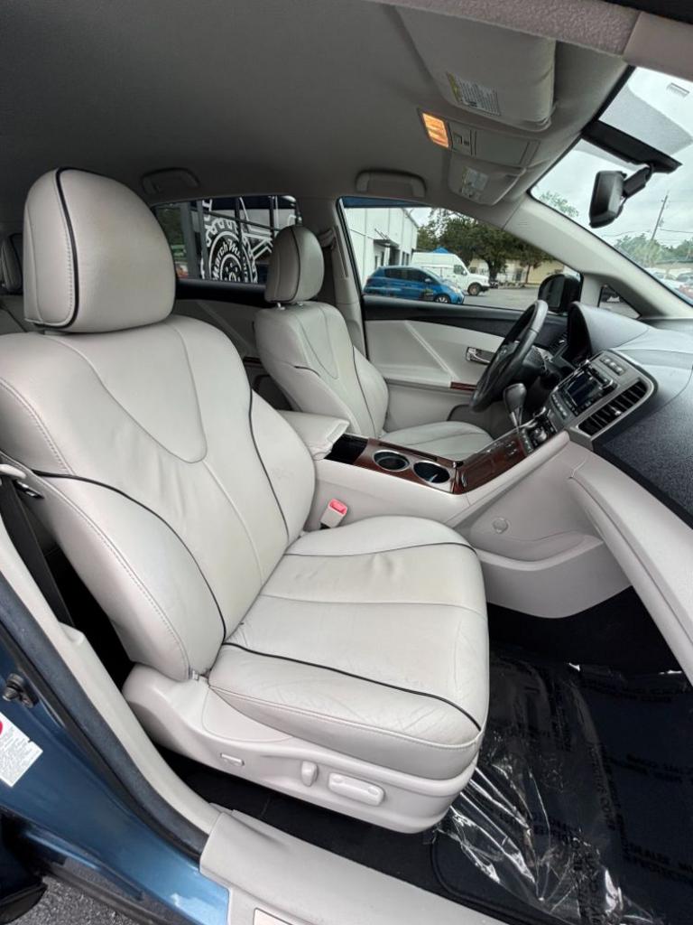 2011 Toyota Venza - $15,999
