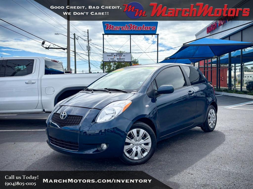 2008 Toyota Yaris - $10,900