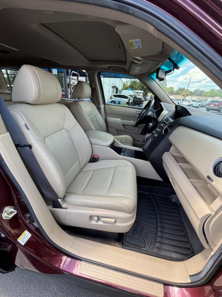 2013 Honda Pilot - $17,999