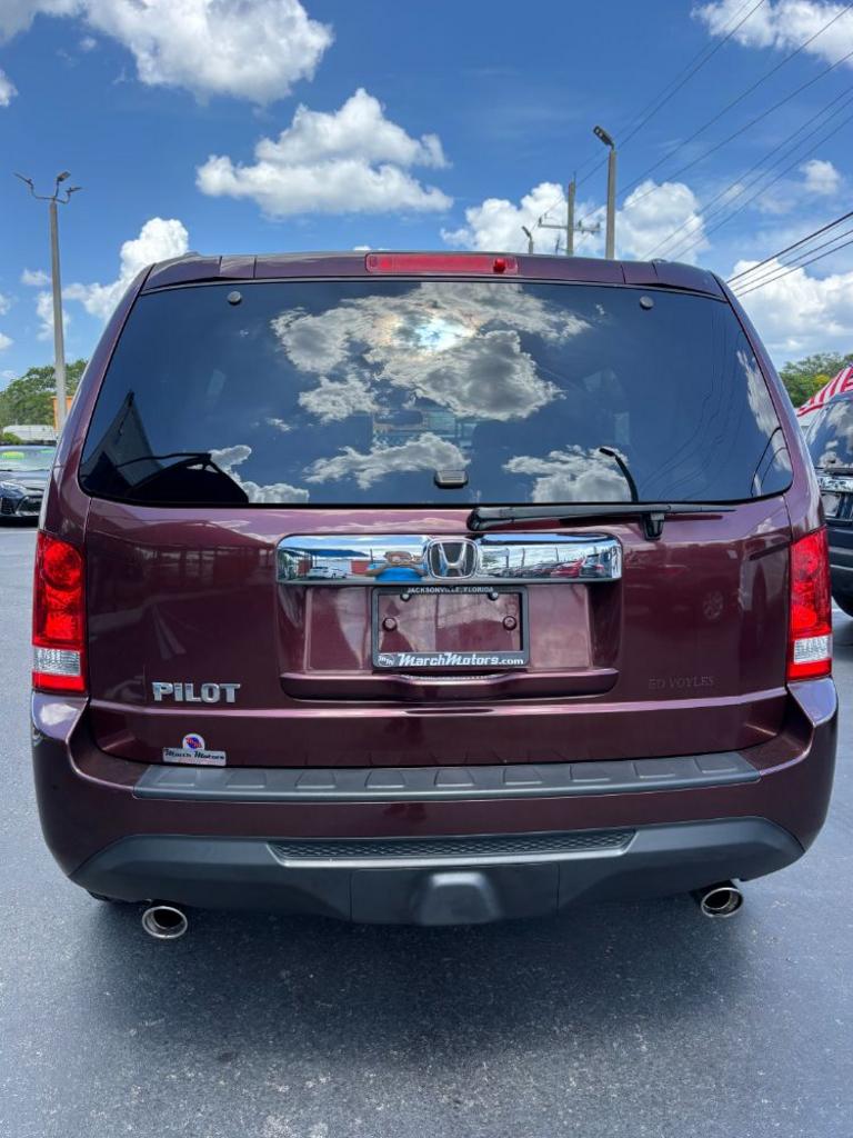 2013 Honda Pilot - $17,999
