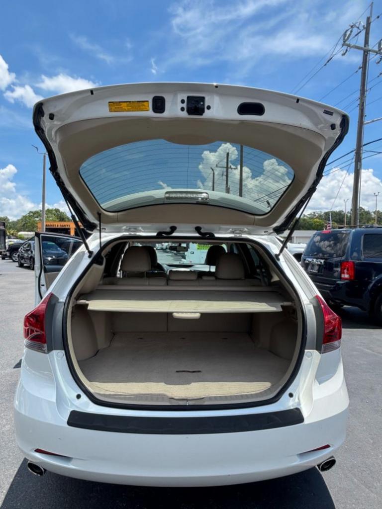 2013 Toyota Venza - $16,999