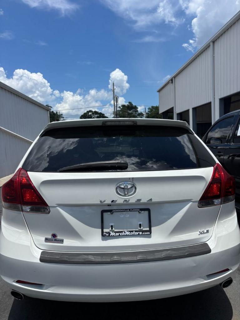 2013 Toyota Venza - $16,999