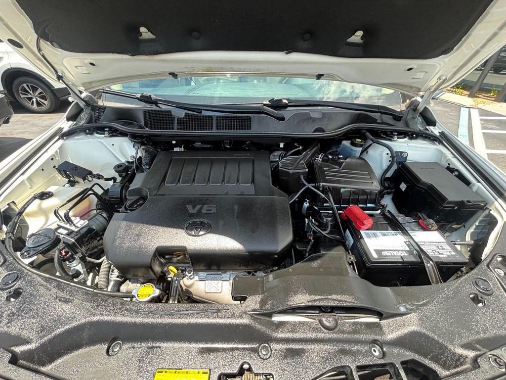 2013 Toyota Venza - $16,999