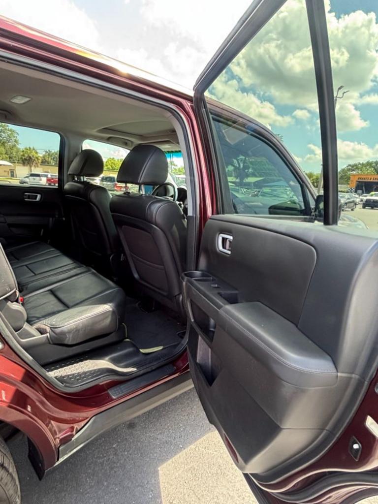 2013 Honda Pilot - $15,999
