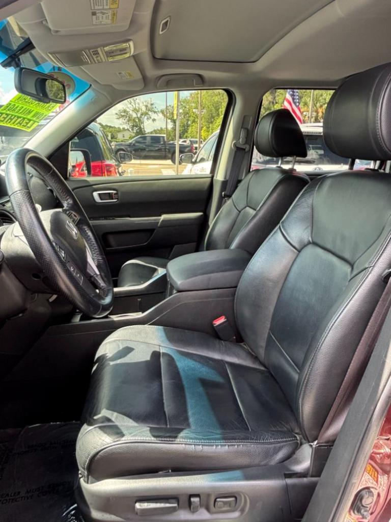 2013 Honda Pilot - $15,999