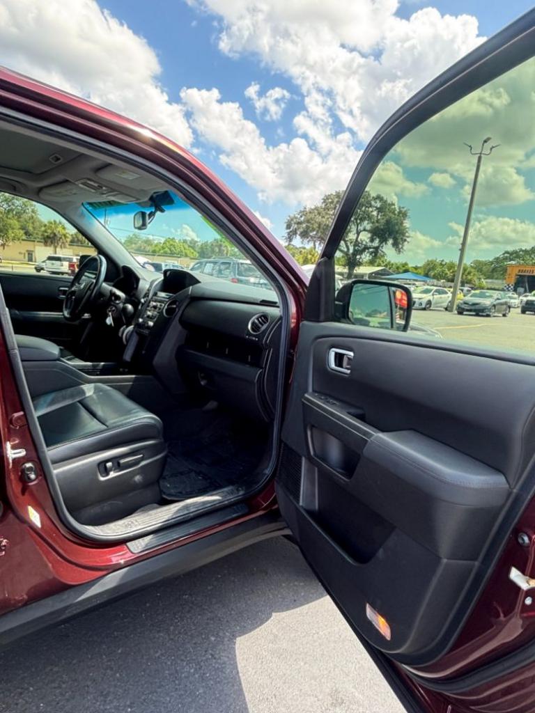 2013 Honda Pilot - $15,999