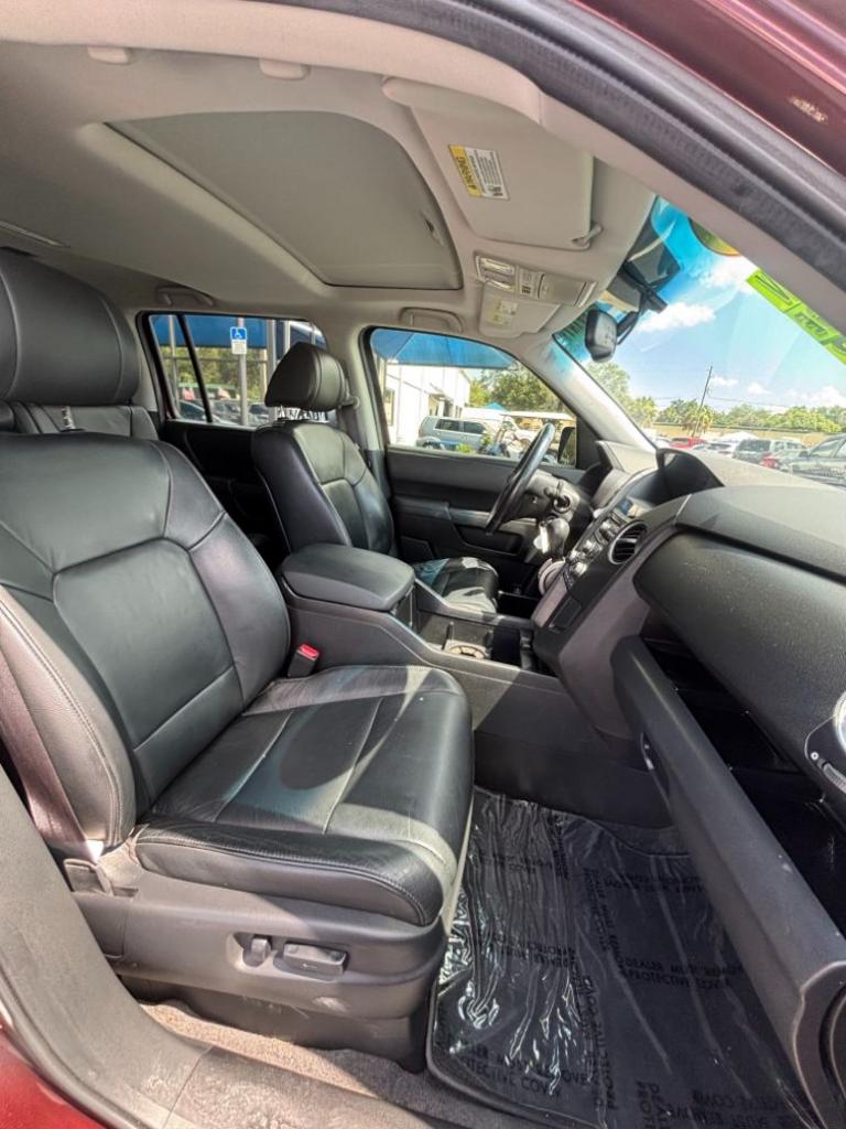 2013 Honda Pilot - $15,999
