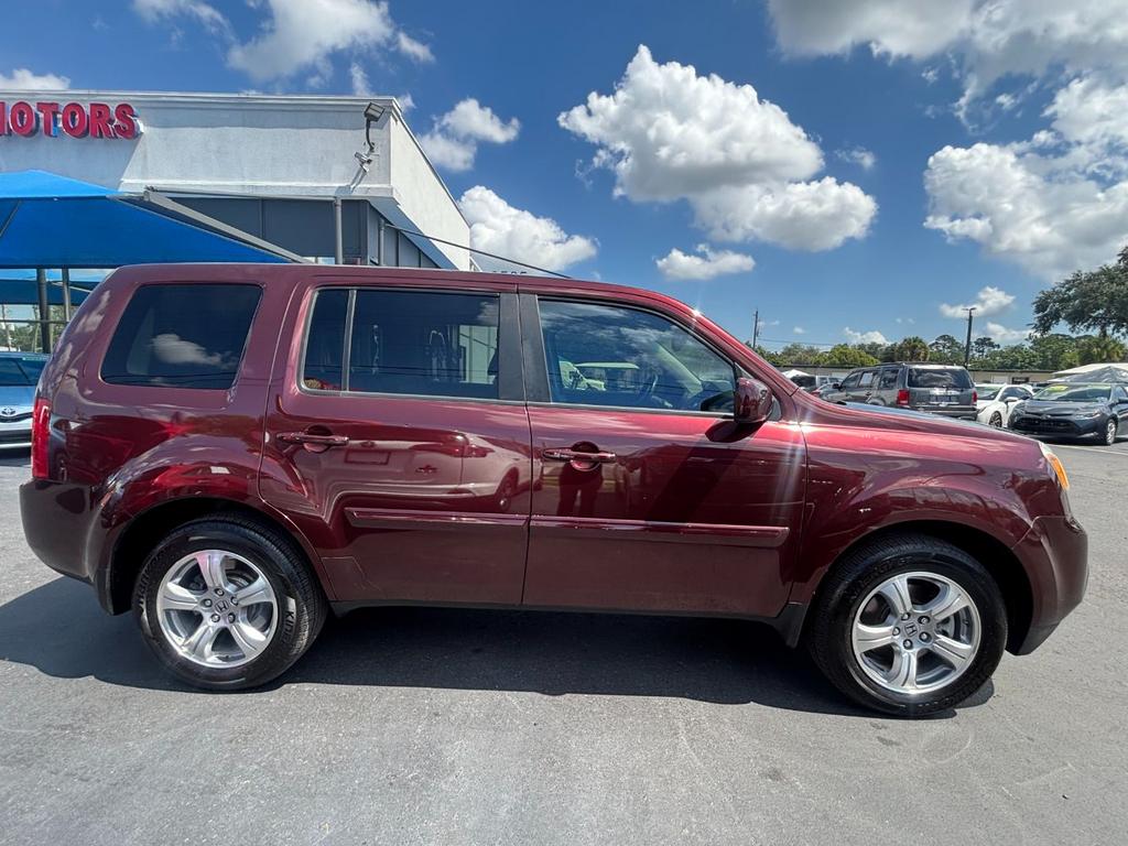 2013 Honda Pilot - $15,999