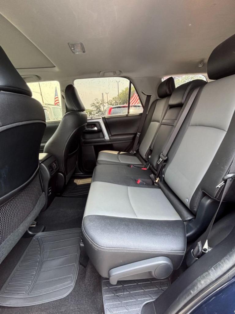 2014 Toyota 4Runner - $24,990