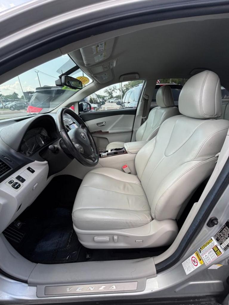 2011 Toyota Venza - $15,999