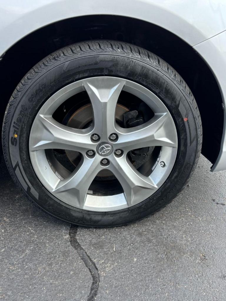 2011 Toyota Venza - $15,999