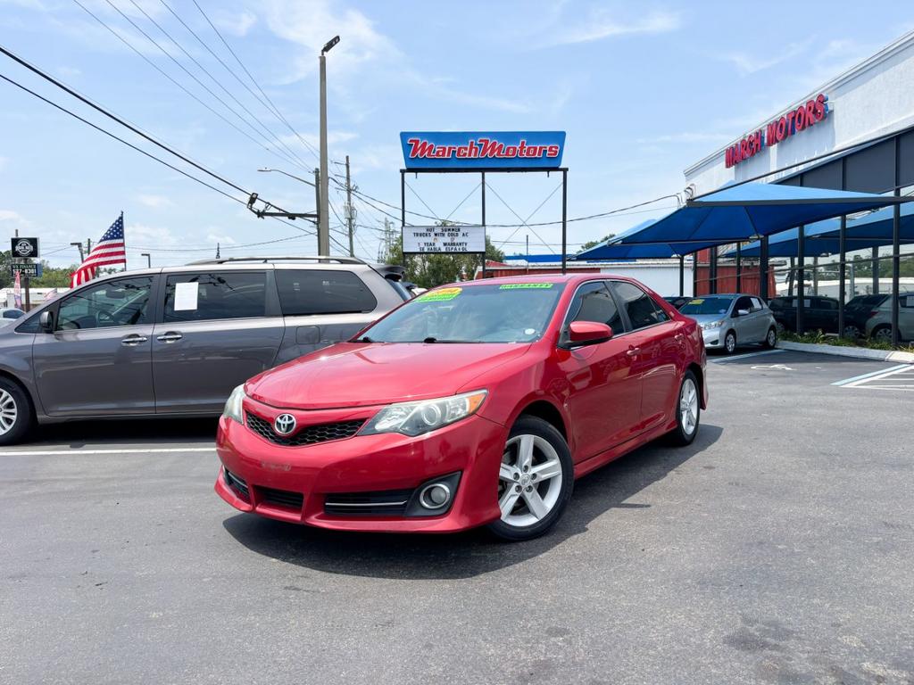 2014 Toyota Camry - $16,999