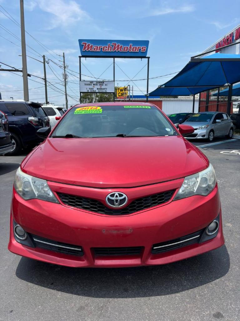 2014 Toyota Camry - $16,999