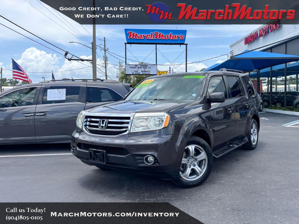 2013 Honda Pilot - $16,999