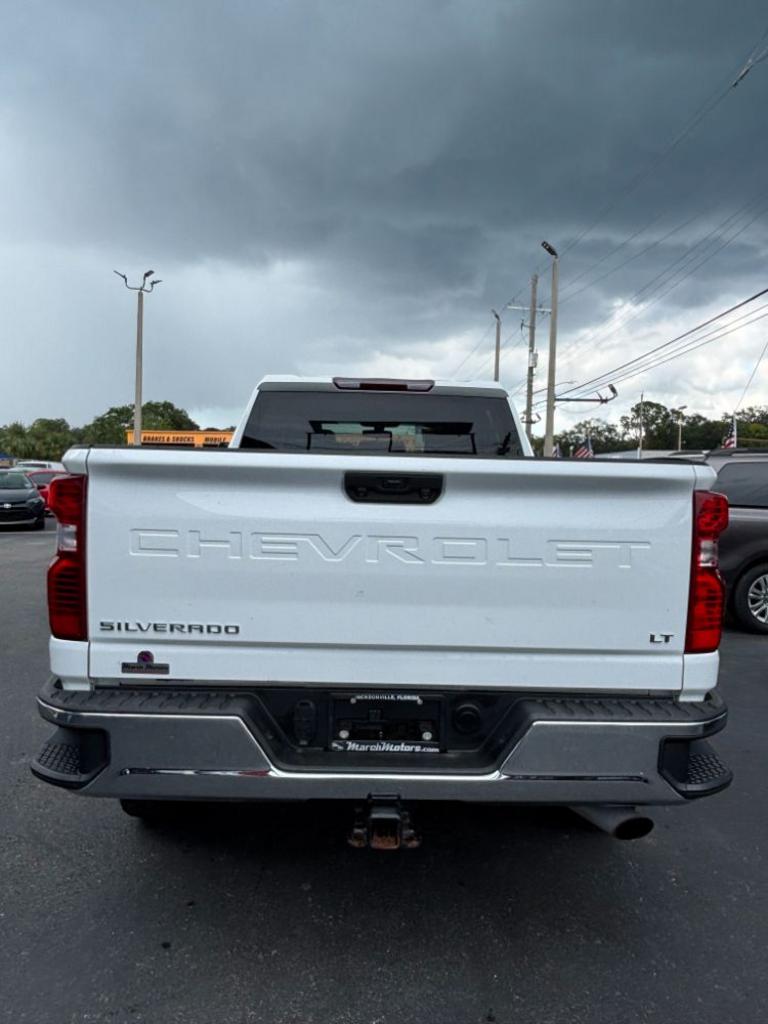 2022 Chevrolet Silverado Hd - $36,999