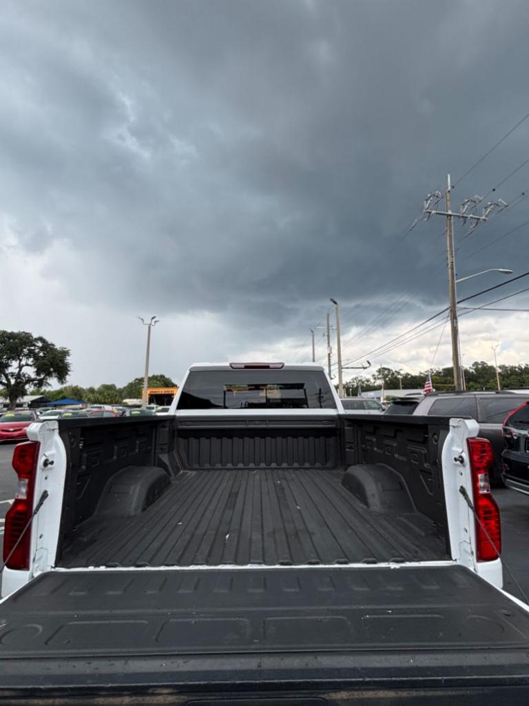 2022 Chevrolet Silverado Hd - $36,999