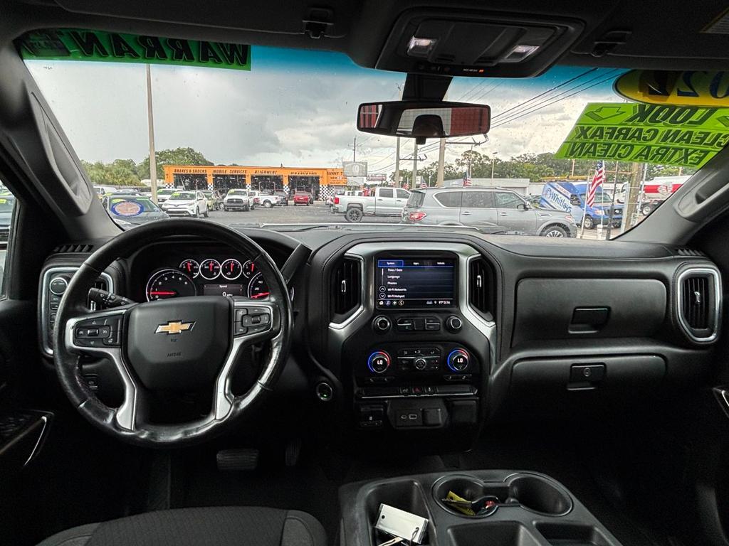 2022 Chevrolet Silverado Hd - $36,999