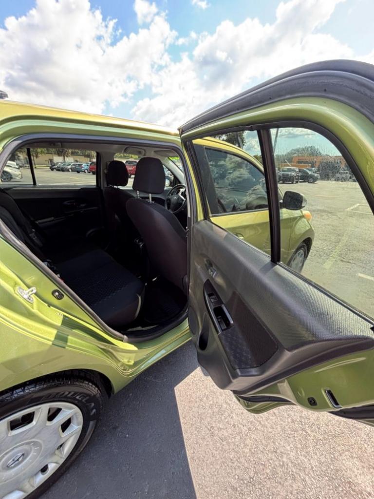 2009 Toyota Scion Xd - $10,900