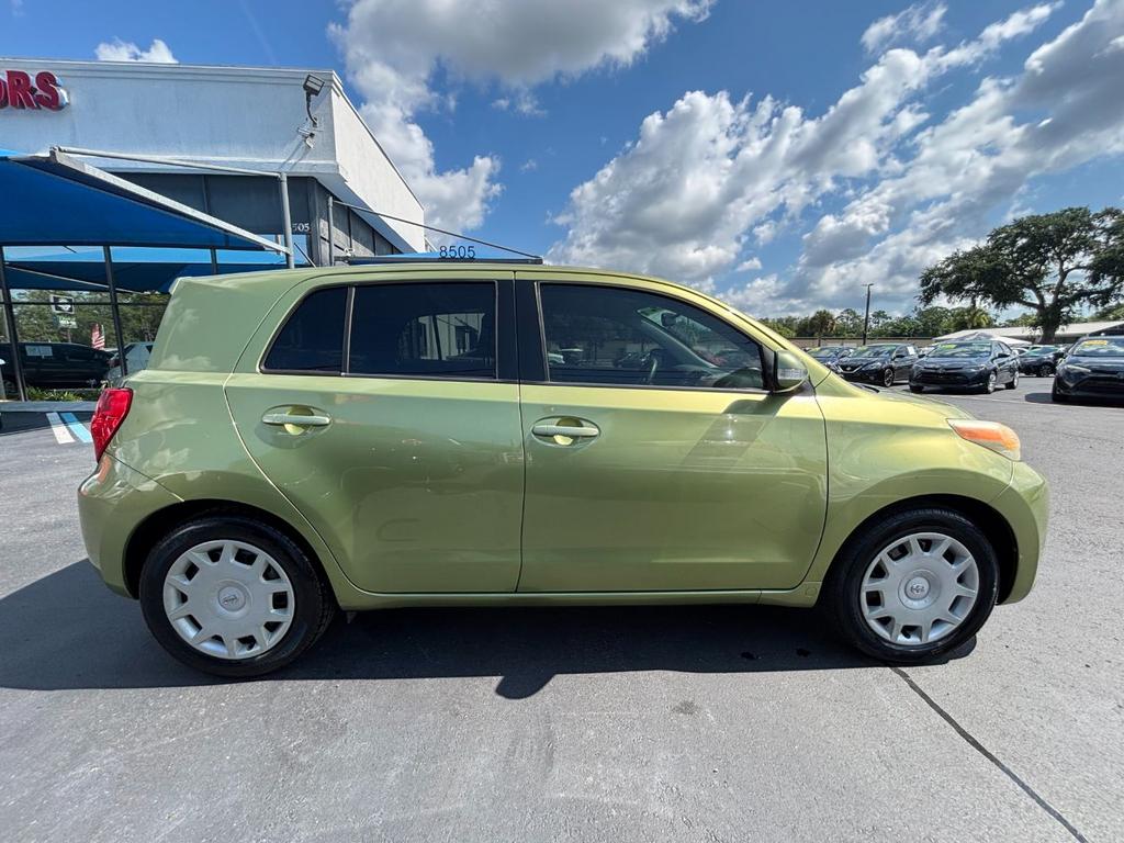 2009 Toyota Scion Xd - $10,900