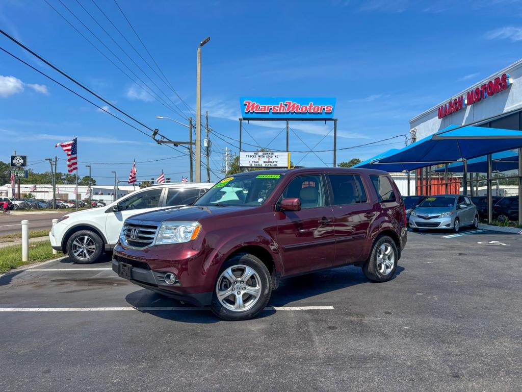 2015 Honda Pilot - $17,990