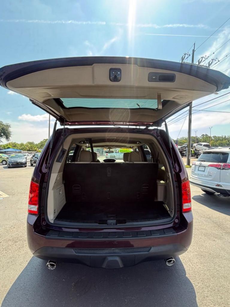 2015 Honda Pilot - $17,990