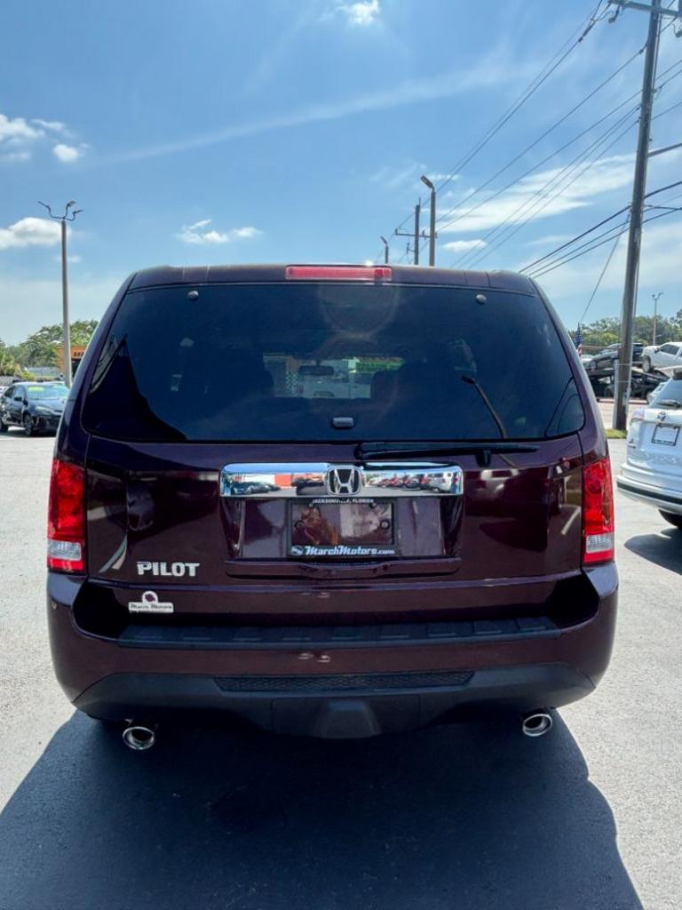 2015 Honda Pilot - $17,990