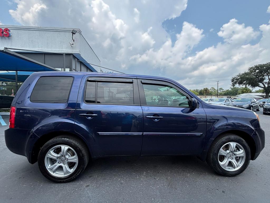 2013 Honda Pilot - $15,999