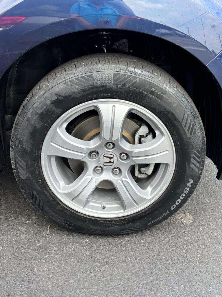 2013 Honda Pilot - $15,999