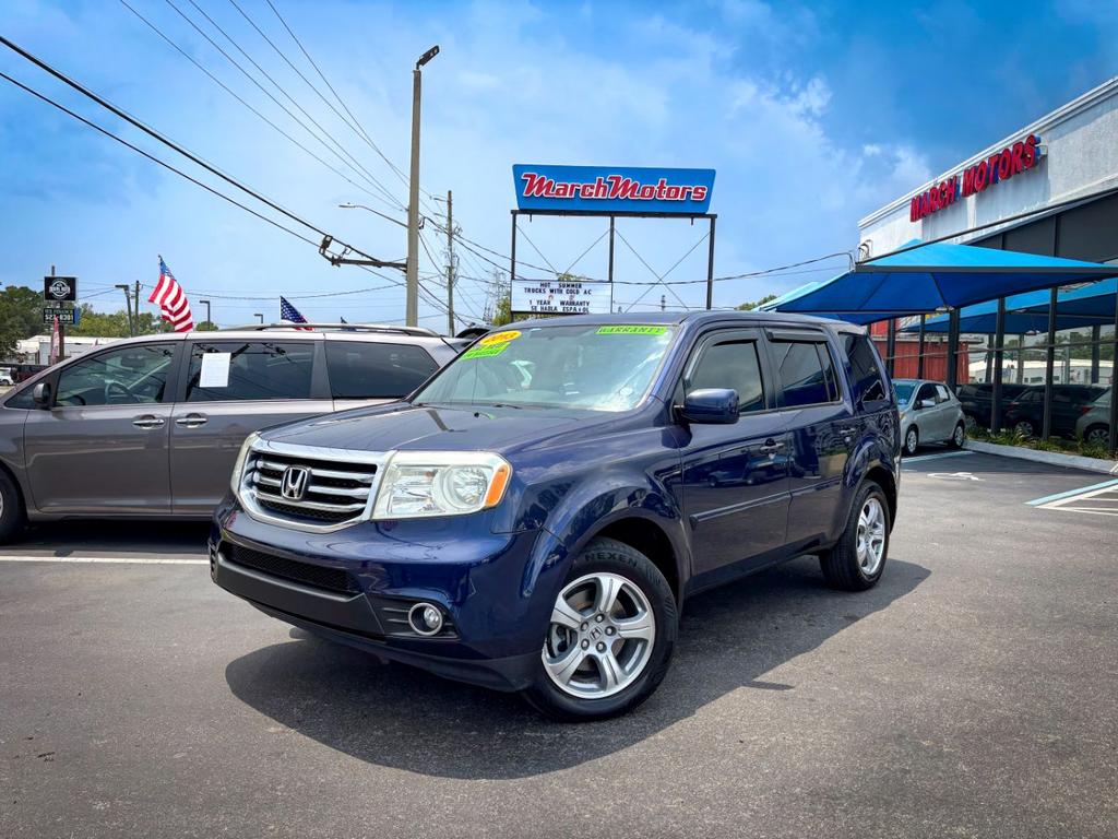 2013 Honda Pilot - $15,999