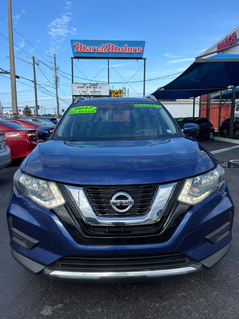 2017 Nissan Rogue - $14,999