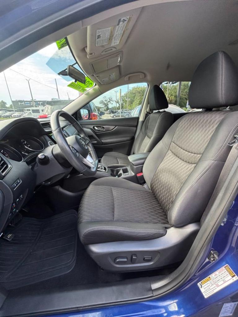2017 Nissan Rogue - $14,999