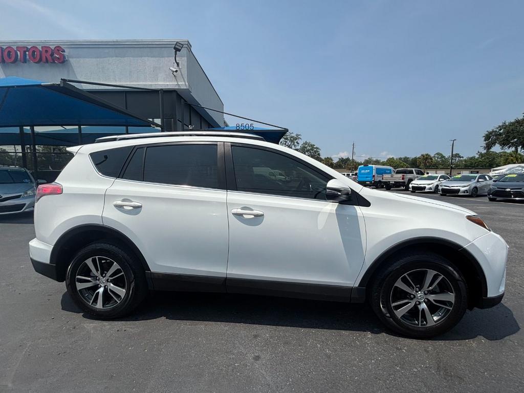 2018 Toyota RAV4 - $19,999