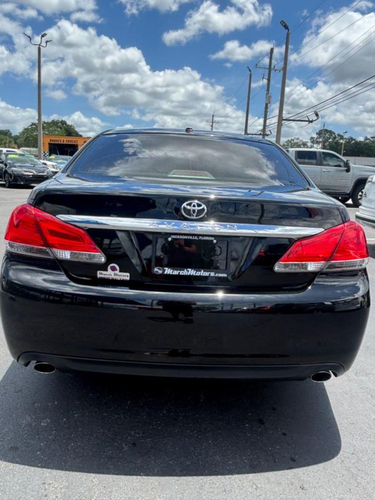 2011 Toyota Avalon - $14,999