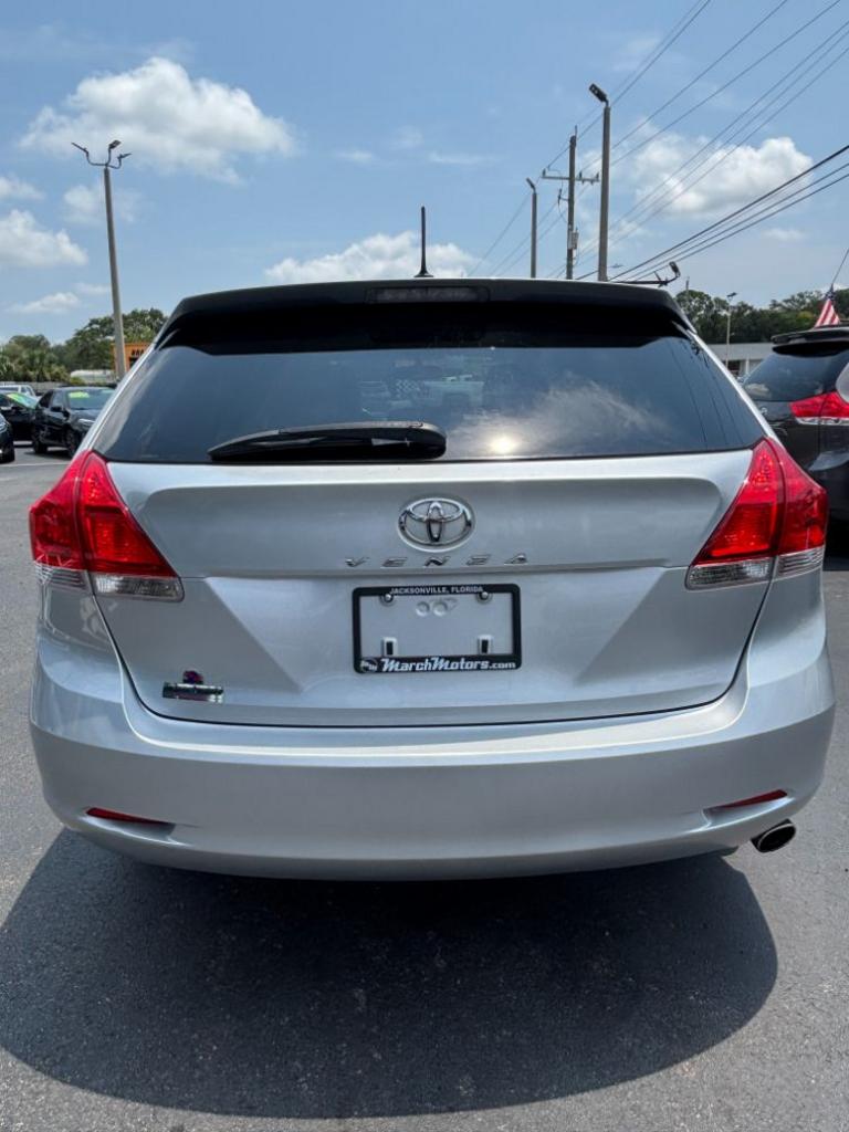 2011 Toyota Venza - $10,990