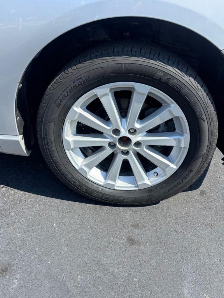 2011 Toyota Venza - $5,388