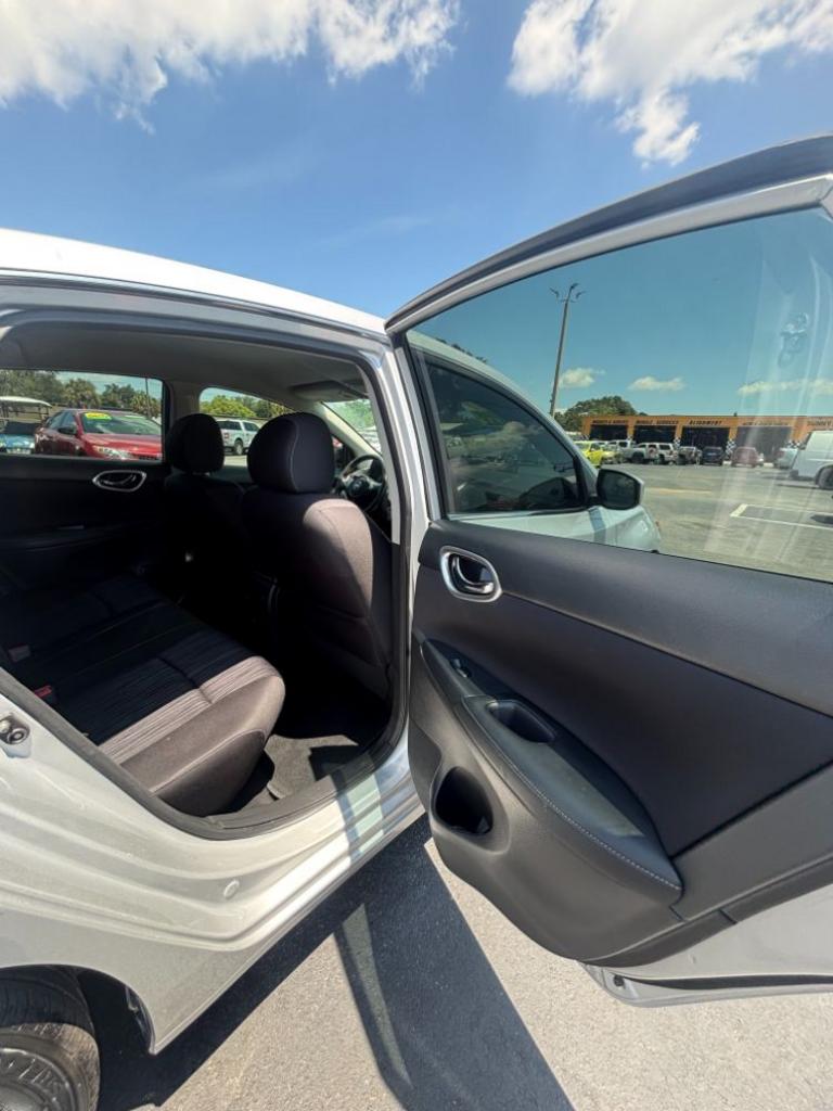 2017 Nissan Sentra - $13,999